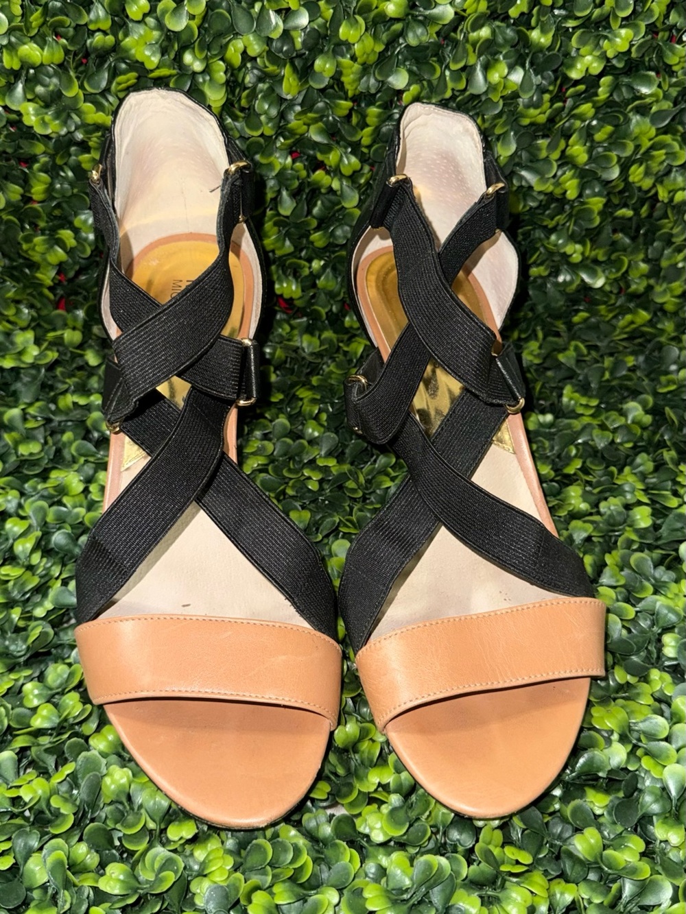 Michael Kors Wendy Black and Tan Strappy Women's Sandal Heels Size 8